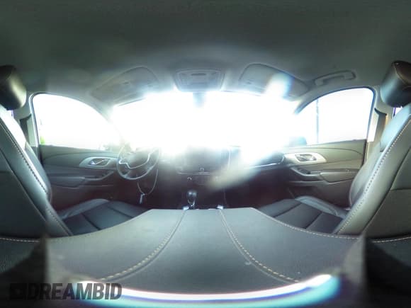 ✅ 2021 Chevrolet Traverse RS • VIN: 1GNEVJKW2MJ115124 • Lot: 41239893. Wystawiony na IAAI z przebiegiem 37 720 mil. Bezpłatny archiwum sprzedaży aukcyjnych z USA i szczegółowy raport historii pojazdu na DreamBid. Zdjęcie 19.