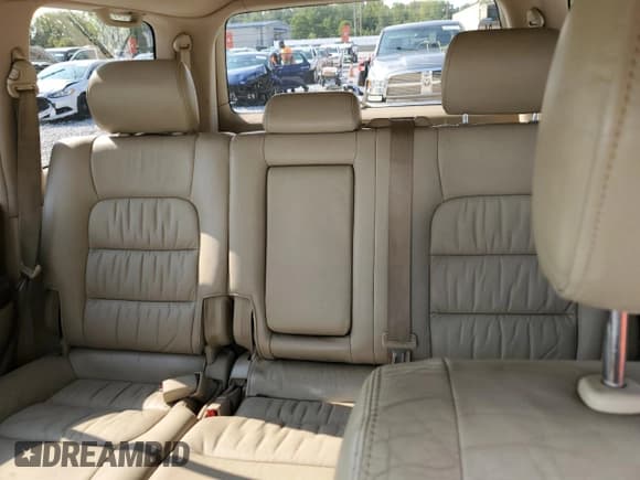 ✅ 2003 Lexus LX 470 • VIN: JTJHT00W533534061 • Lot: 68662814. Wystawiony na Copart z przebiegiem 259 454 mil. Bezpłatny archiwum sprzedaży aukcyjnych z USA i szczegółowy raport historii pojazdu na DreamBid. Zdjęcie 10.