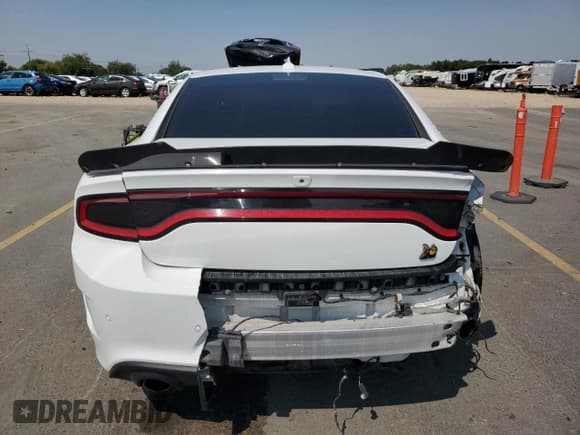 ✅ 2019 Dodge Charger Scat Pack • VIN: 2C3CDXGJ6KH688811 • Лот: 70982265. Опубликован ранее на Copart с пробегом 62 222 миль. Бесплатный доступ к архиву аукционных продаж из США и подробный отчёт об истории автомобиля на DreamBid. Изображение 6.