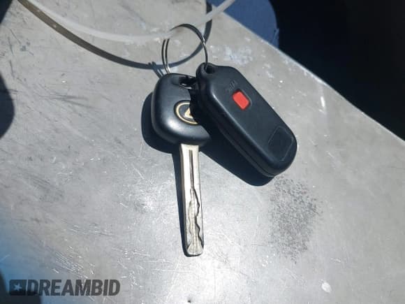 ✅ 1999 Lexus ES 300 • VIN: JT8BF28G3X5067823 • Lot: 43357754. Listed on IAAI with 139,377 mi. Free auction sales archive from the USA and detailed vehicle history report at DreamBid. Image 11.