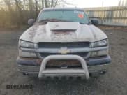 ✅ 2004 Chevrolet Silverado 1500 Z71 • VIN: 2GCEK13TX41347938 • Лот: 83152794. Опубликован ранее на Copart с пробегом Не указан. Бесплатный доступ к архиву аукционных продаж из США и подробный отчёт об истории автомобиля на DreamBid. Изображение 5.