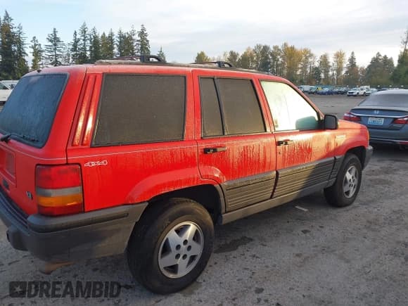 ✅ 1995 Jeep Grand Cherokee Laredo • VIN: 1J4GZ58Y6SC500767 • Lot: 43545818. Listed on IAAI with 198,879 mi. Free auction sales archive from the USA and detailed vehicle history report at DreamBid. Image 6.
