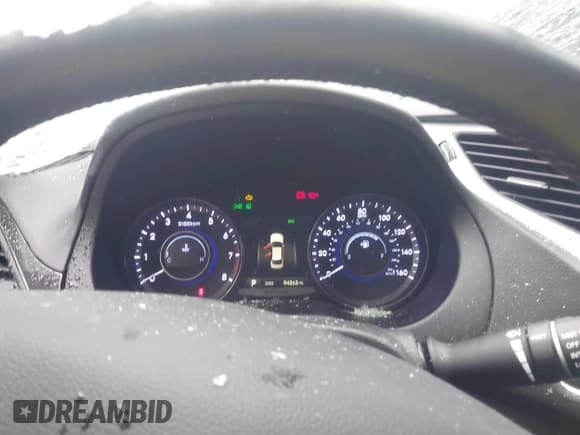 ✅ 2014 Hyundai Azera Limited • VIN: KMHFH4JG3EA376873 • Lot: 41530698. Listed on IAAI with 94,263 mi. Free auction sales archive from the USA and detailed vehicle history report at DreamBid. Image 7.