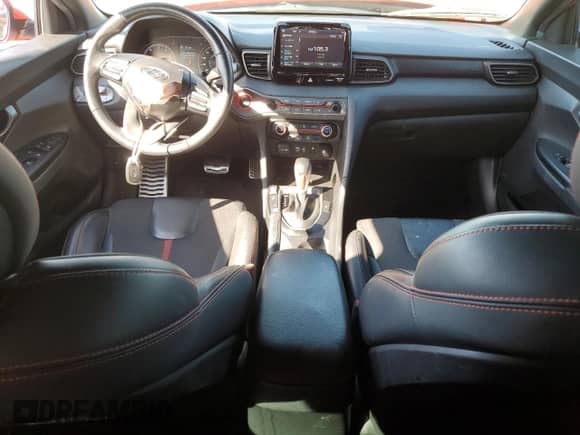 2020 Hyundai Veloster Turbo с VIN KMHTH6AB4LU030250, выставлен на аукционе Copart как лот 74720414 с пробегом 64 548 миль миль и Списание • Salvage title. История ставок и продаж доступна на DreamBid. Изображение 8.