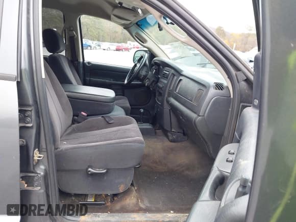 ✅ 2003 Dodge 2500 ST • VIN: 3D7KU28DX3G822634 • Лот: 43523499. Опубликован ранее на IAAI с пробегом 219 119 миль. Бесплатный доступ к архиву аукционных продаж из США и подробный отчёт об истории автомобиля на DreamBid. Изображение 5.