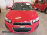 2014 Chevrolet Sonic LS с VIN 1G1JB6SHXE4167088, выставлен на аукционе IAAI как лот 43573823 с пробегом 131 127 миль миль и . История ставок и продаж доступна на DreamBid. Изображение 6.