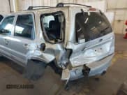 ✅ 2007 Ford Escape Limited • VIN: 1FMCU94197KA36921 • Lot: 40426720. Listed on IAAI with 177,909 mi. Free auction sales archive from the USA and detailed vehicle history report at DreamBid. Image 6.