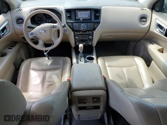 ✅ 2015 Nissan Pathfinder Platinum • VIN: 5N1AR2MN7FC650877 • Lot: 54963045. Listed on Copart with 125,646 mi. Free auction sales archive from the USA and detailed vehicle history report at DreamBid. Image 8.