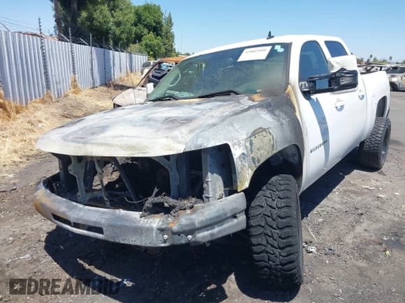 ✅ 2010 Chevrolet Silverado 1500 LTZ • VIN: 3GCRCTE01AG125062 • Lot: 42802999. Listed on IAAI with Not provided. Free auction sales archive from the USA and detailed vehicle history report at DreamBid. Image 18.
