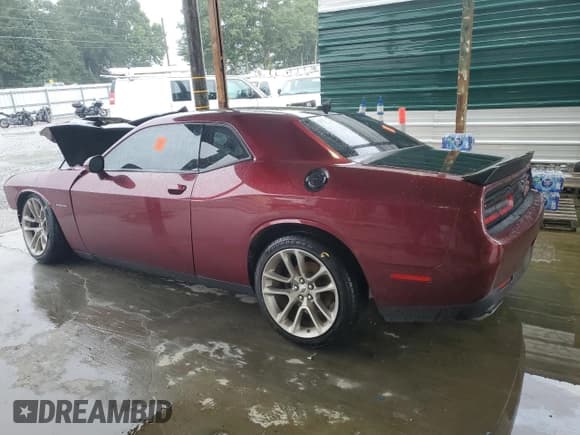 ✅ 2020 Dodge Challenger R/T 50th Anniversary • VIN: 2C3CDZBTXLH191878 • Lot: 67590625. Wystawiony na Copart z przebiegiem Nie podano. Bezpłatny archiwum sprzedaży aukcyjnych z USA i szczegółowy raport historii pojazdu na DreamBid. Zdjęcie 2.
