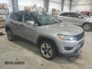 ✅ 2020 Jeep Compass High Altitude • VIN: 3C4NJDCB2LT233697 • Lot: 65057025. Wystawiony na Copart z przebiegiem 47 126 mil. Bezpłatny archiwum sprzedaży aukcyjnych z USA i szczegółowy raport historii pojazdu na DreamBid. Zdjęcie 4.
