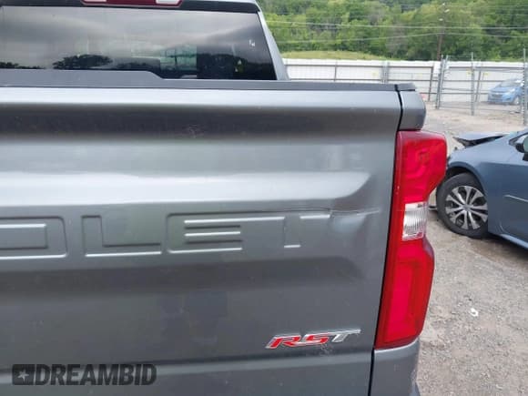 ✅ 2021 Chevrolet Silverado 1500 RST • VIN: 3GCUYEED1MG308735 • Лот: 42781556. Опубликован ранее на IAAI с пробегом 53 349 миль. Бесплатный доступ к архиву аукционных продаж из США и подробный отчёт об истории автомобиля на DreamBid. Изображение 6.