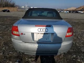 ✅ 2005 Audi S4 • VIN: WUARL48H95K902337 • Lot: 88674915. Wystawiony na Copart z przebiegiem 166 723 mil. Bezpłatny archiwum sprzedaży aukcyjnych z USA i szczegółowy raport historii pojazdu na DreamBid. Zdjęcie 6.