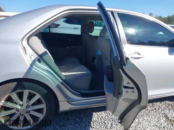 2013 Toyota Camry L с VIN 4T4BF1FK2DR317560, выставлен на аукционе IAAI как лот 43256662 с пробегом 173 939 миль миль и . История ставок и продаж доступна на DreamBid. Изображение 8.