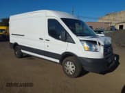 ✅ 2019 Ford Transit • VIN: 1FTYR2CM4KKB17963 • Lot: 43363538. Wystawiony na IAAI z przebiegiem 93 638 mil. Bezpłatny archiwum sprzedaży aukcyjnych z USA i szczegółowy raport historii pojazdu na DreamBid. Zdjęcie 1.