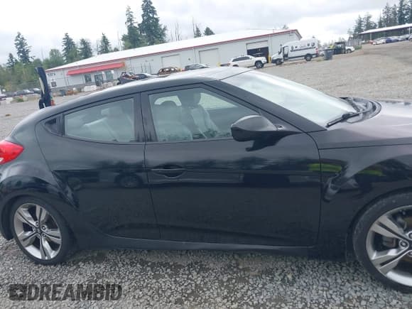 ✅ 2012 Hyundai Veloster w/Gray Int • VIN: KMHTC6AD4CU062034 • Lot: 42371790. Wystawiony na IAAI z przebiegiem 116 861 mil. Bezpłatny archiwum sprzedaży aukcyjnych z USA i szczegółowy raport historii pojazdu na DreamBid. Zdjęcie 13.