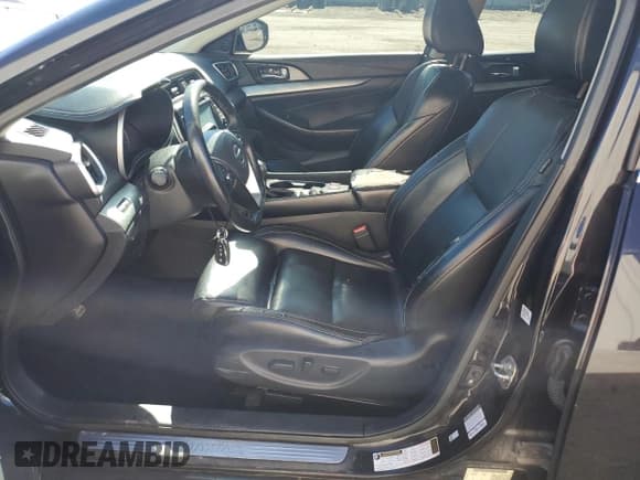 ✅ 2016 Nissan Maxima SV • VIN: 1N4AA6AP3GC391675 • Lot: 90084065. Listed on Copart with 167,808 mi. Free auction sales archive from the USA and detailed vehicle history report at DreamBid. Image 7.