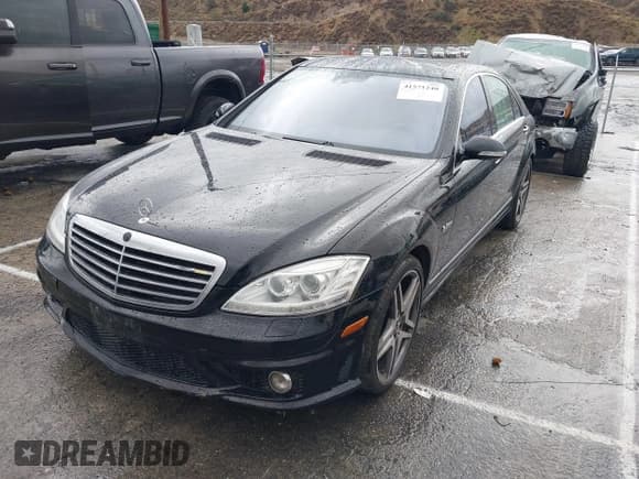 ✅ 2009 Mercedes-Benz S 63 AMG • VIN: WDDNG77X69A240907 • Лот: 41571240. Опубликован ранее на IAAI с пробегом 194 514 миль. Бесплатный доступ к архиву аукционных продаж из США и подробный отчёт об истории автомобиля на DreamBid. Изображение 18.