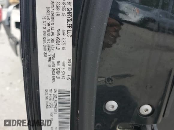 ✅ 2009 Dodge Challenger R/T • VIN: 2B3LJ54T79H630314 • Lot: 86049964. Wystawiony na Copart z przebiegiem 187 097 mil. Bezpłatny archiwum sprzedaży aukcyjnych z USA i szczegółowy raport historii pojazdu na DreamBid. Zdjęcie 14.