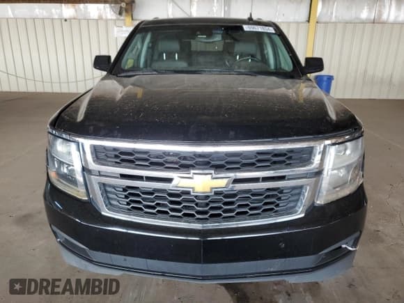 ✅ 2018 Chevrolet Suburban LT • VIN: 1GNSCHKC5JR333756 • Lot: 69671854. Wystawiony na Copart z przebiegiem 175 952 mil. Bezpłatny archiwum sprzedaży aukcyjnych z USA i szczegółowy raport historii pojazdu na DreamBid. Zdjęcie 5.
