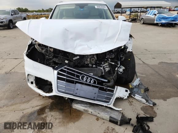 ✅ 2018 Audi Q5 Premium • VIN: WA1ANAFY4J2177286 • Lot: 89636895. Listed on Copart with 79,750 mi. Free auction sales archive from the USA and detailed vehicle history report at DreamBid. Image 5.