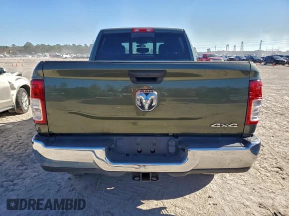 ✅ 2022 Ram 2500 Tradesman • VIN: 3C6UR5CJ4NG248674 • Лот: 96213345. Опубликован ранее на Copart с пробегом 104 366 миль. Бесплатный доступ к архиву аукционных продаж из США и подробный отчёт об истории автомобиля на DreamBid. Изображение 6.