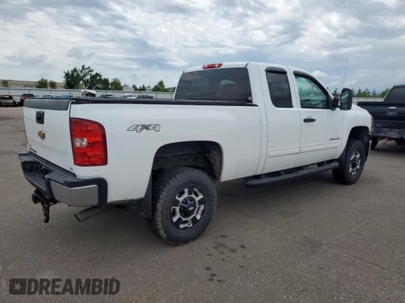 ✅ 2012 Chevrolet Silverado 2500HD LT • VIN: 1GC2KXCG9CZ235453 • Lot: 60222395. Wystawiony na Copart z przebiegiem 156 269 mil. Bezpłatny archiwum sprzedaży aukcyjnych z USA i szczegółowy raport historii pojazdu na DreamBid. Zdjęcie 3.