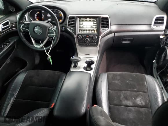 ✅ 2015 Jeep Grand Cherokee Laredo • VIN: 1C4RJFAG1FC177957 • Lot: 84799515. Listed on Copart with 116,689 mi. Free auction sales archive from the USA and detailed vehicle history report at DreamBid. Image 8.