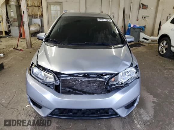 ✅ 2017 Honda Fit LX • VIN: 3HGGK5H51HM710623 • Lot: 90317125. Wystawiony na Copart z przebiegiem 118 681 mil. Bezpłatny archiwum sprzedaży aukcyjnych z USA i szczegółowy raport historii pojazdu na DreamBid. Zdjęcie 5.