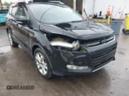 ✅ 2015 Ford Escape Titanium • VIN: 1FMCU9J95FUA75924 • Lot: 42329222. Listed on IAAI with 123,817 mi. Free auction sales archive from the USA and detailed vehicle history report at DreamBid. Image 6.