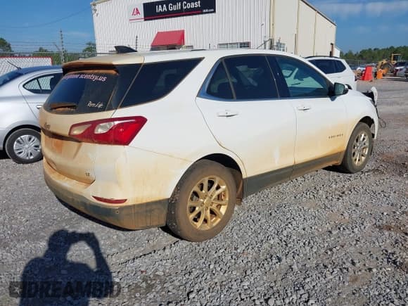 ✅ 2018 Chevrolet Equinox LT • VIN: 2GNAXJEV7J6326839 • Lot: 43398569. Listed on IAAI with 169,804 mi. Free auction sales archive from the USA and detailed vehicle history report at DreamBid. Image 4.