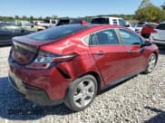 ✅ 2017 Chevrolet Volt LT • VIN: 1G1RC6S5XHU143173 • Лот: 74049544. Опубликован ранее на Copart с пробегом 65 146 миль. Бесплатный доступ к архиву аукционных продаж из США и подробный отчёт об истории автомобиля на DreamBid. Изображение 3.