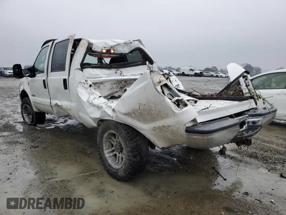 ✅ 2003 Ford F-350 XL • VIN: 1FTSW31P23EC19215 • Lot: 87264274. Listed on Copart with 290,656 mi. Free auction sales archive from the USA and detailed vehicle history report at DreamBid. Image 2.