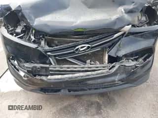 2018 Hyundai Tucson SEL z VIN KM8J33A47JU809337, wystawiony jako IAAI lot #43379512 z przebiegiem 192 800 mil mil oraz . Historia ofert i sprzedaży dostępna na DreamBid. Obrazek 6.