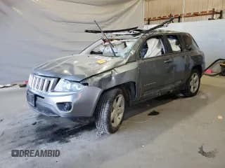 ✅ 2011 Jeep Compass Limited • VIN: 1J4NT5FB6BD221840 • Лот: 84595145. Опубликован ранее на Copart с пробегом 152 342 миль. Бесплатный доступ к архиву аукционных продаж из США и подробный отчёт об истории автомобиля на DreamBid. Изображение 1.