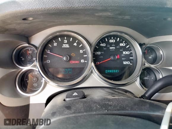 ✅ 2007 Chevrolet Silverado 1500 1LT • VIN: 3GCEC13J87G538264 • Lot: 81427115. Listed on Copart with 215,627 mi. Free auction sales archive from the USA and detailed vehicle history report at DreamBid. Image 9.