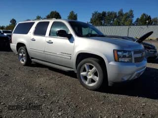 ✅ 2013 Chevrolet Suburban LTZ • VIN: 1GNSKKE7XDR217665 • Lot: 73537434. Wystawiony na Copart z przebiegiem 114 555 mil. Bezpłatny archiwum sprzedaży aukcyjnych z USA i szczegółowy raport historii pojazdu na DreamBid. Zdjęcie 4.