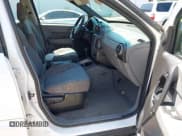 ✅ 2002 Pontiac Aztek • VIN: 3G7DB03E22S569185 • Lot: 42122413. Wystawiony na IAAI z przebiegiem Nie podano. Bezpłatny archiwum sprzedaży aukcyjnych z USA i szczegółowy raport historii pojazdu na DreamBid. Zdjęcie 5.