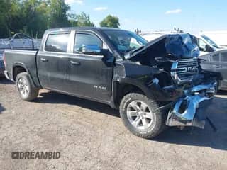 2020 Ram 1500 Laramie с VIN 1C6SRFJT4LN325758, выставлен на аукционе IAAI как лот 43270168 с пробегом 117 562 миль миль и . История ставок и продаж доступна на DreamBid. Изображение 1.