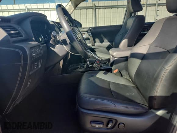 ✅ 2023 Toyota 4Runner TRD Off Road Premium • VIN: JTERU5JR7P6165259 • Лот: 91100955. Опубликован ранее на Copart с пробегом 28 666 миль. Бесплатный доступ к архиву аукционных продаж из США и подробный отчёт об истории автомобиля на DreamBid. Изображение 7.