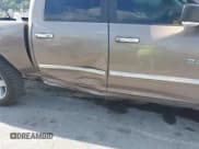 ✅ 2010 Dodge 1500 Sport • VIN: 1D7RV1CT5AS144417 • Lot: 43027380. Wystawiony na IAAI z przebiegiem 123 759 mil. Bezpłatny archiwum sprzedaży aukcyjnych z USA i szczegółowy raport historii pojazdu na DreamBid. Zdjęcie 5.