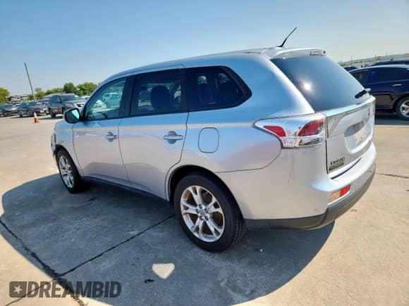 2014 Mitsubishi Outlander SE с VIN JA4AD3A3XEZ013158, выставлен на аукционе Copart как лот 80456975 с пробегом 118 403 миль миль и Чистый • Clean title. История ставок и продаж доступна на DreamBid. Изображение 2.