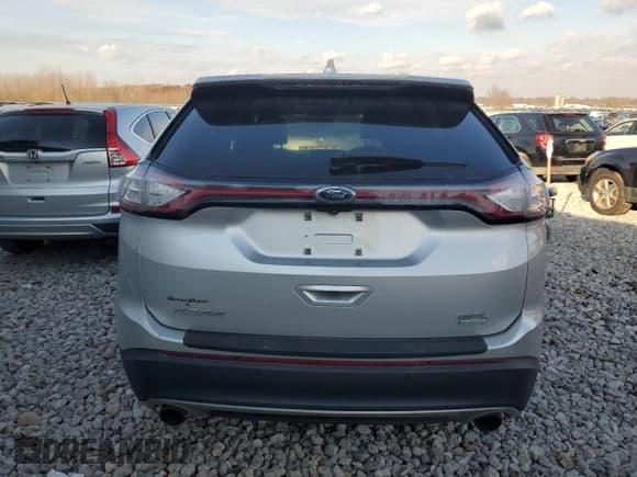 ✅ 2017 Ford Edge SEL • VIN: 2FMPK3J98HBC27563 • Lot: 91528605. Wystawiony na Copart z przebiegiem 140 472 mil. Bezpłatny archiwum sprzedaży aukcyjnych z USA i szczegółowy raport historii pojazdu na DreamBid. Zdjęcie 6.