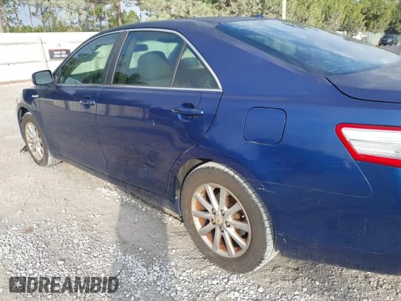 ✅ 2010 Toyota Camry • VIN: 4T1BB3EK6AU113102 • Lot: 43760891. Listed on IAAI with 237,147 mi. Free auction sales archive from the USA and detailed vehicle history report at DreamBid. Image 14.