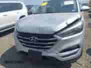 2018 Hyundai Tucson SEL z VIN KM8J33A42JU666992, wystawiony jako IAAI lot #43267251 z przebiegiem 116 154 mil mil oraz . Historia ofert i sprzedaży dostępna na DreamBid. Obrazek 12.