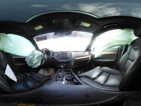 ✅ 2016 Volvo XC90 T6 Inscription • VIN: YV4A22PL1G1081831 • Lot: 41808463. Listed on IAAI with 92,718 mi. Free auction sales archive from the USA and detailed vehicle history report at DreamBid. Image 18.