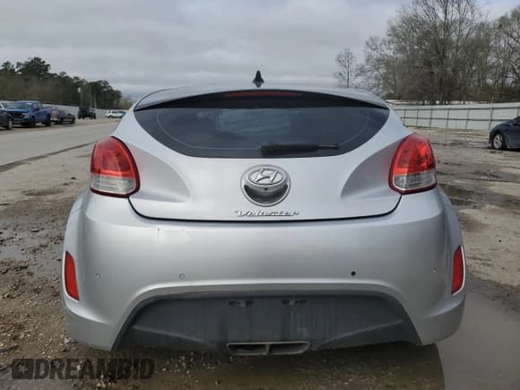 ✅ 2012 Hyundai Veloster w/Gray Int • VIN: KMHTC6AD9CU061817 • Lot: 45307115. Wystawiony na Copart z przebiegiem Nie podano. Bezpłatny archiwum sprzedaży aukcyjnych z USA i szczegółowy raport historii pojazdu na DreamBid. Zdjęcie 6.