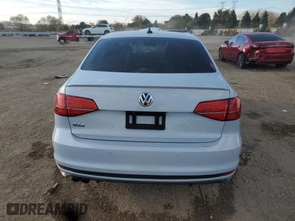 ✅ 2017 Volkswagen Jetta GLI • VIN: 3VW4T7AJ8HM362432 • Лот: 90844295. Опубликован ранее на Copart с пробегом 112 999 миль. Бесплатный доступ к архиву аукционных продаж из США и подробный отчёт об истории автомобиля на DreamBid. Изображение 6.