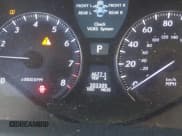 ✅ 2010 Lexus LS 460 L • VIN: JTHGL5EF8A5037431 • Lot: 43668030. Wystawiony na IAAI z przebiegiem 203 305 mil. Bezpłatny archiwum sprzedaży aukcyjnych z USA i szczegółowy raport historii pojazdu na DreamBid. Zdjęcie 15.