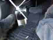 2004 Hyundai Santa Fe GLS z VIN KM8SC73D34U837665, wystawiony jako IAAI lot #41440526 z przebiegiem 136 742 mil mil oraz . Historia ofert i sprzedaży dostępna na DreamBid. Obrazek 11.